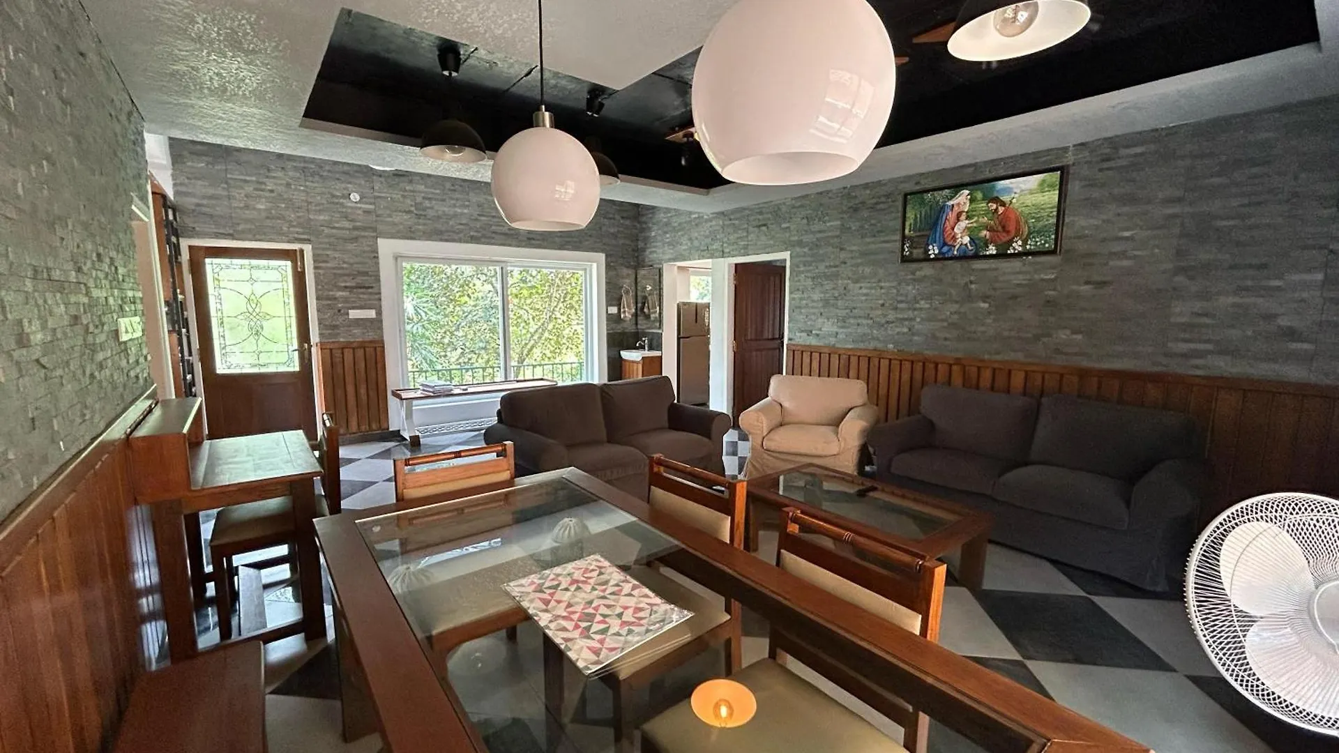 Homestay Kayyath Valley Munnar - Luxury Hillside Sanctuary Anachal