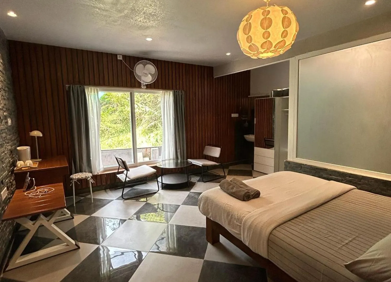 Kayyath Valley Munnar - Luxury Hillside Sanctuary Anachal