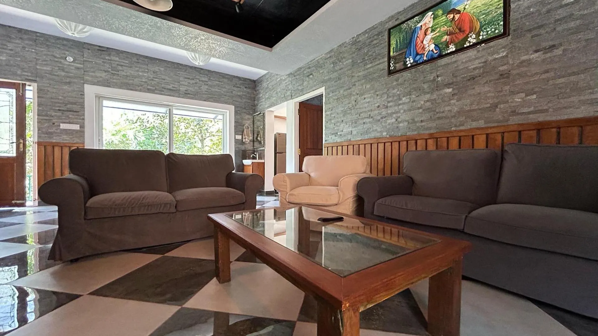Kayyath Valley Munnar - Luxury Hillside Sanctuary Anachal Homestay